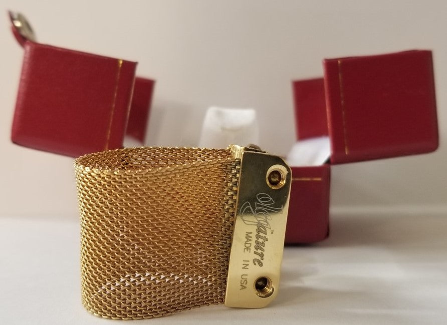 Oleg Ligature 02 for most Rubber Alto Sax mouthpieces Weinermusic