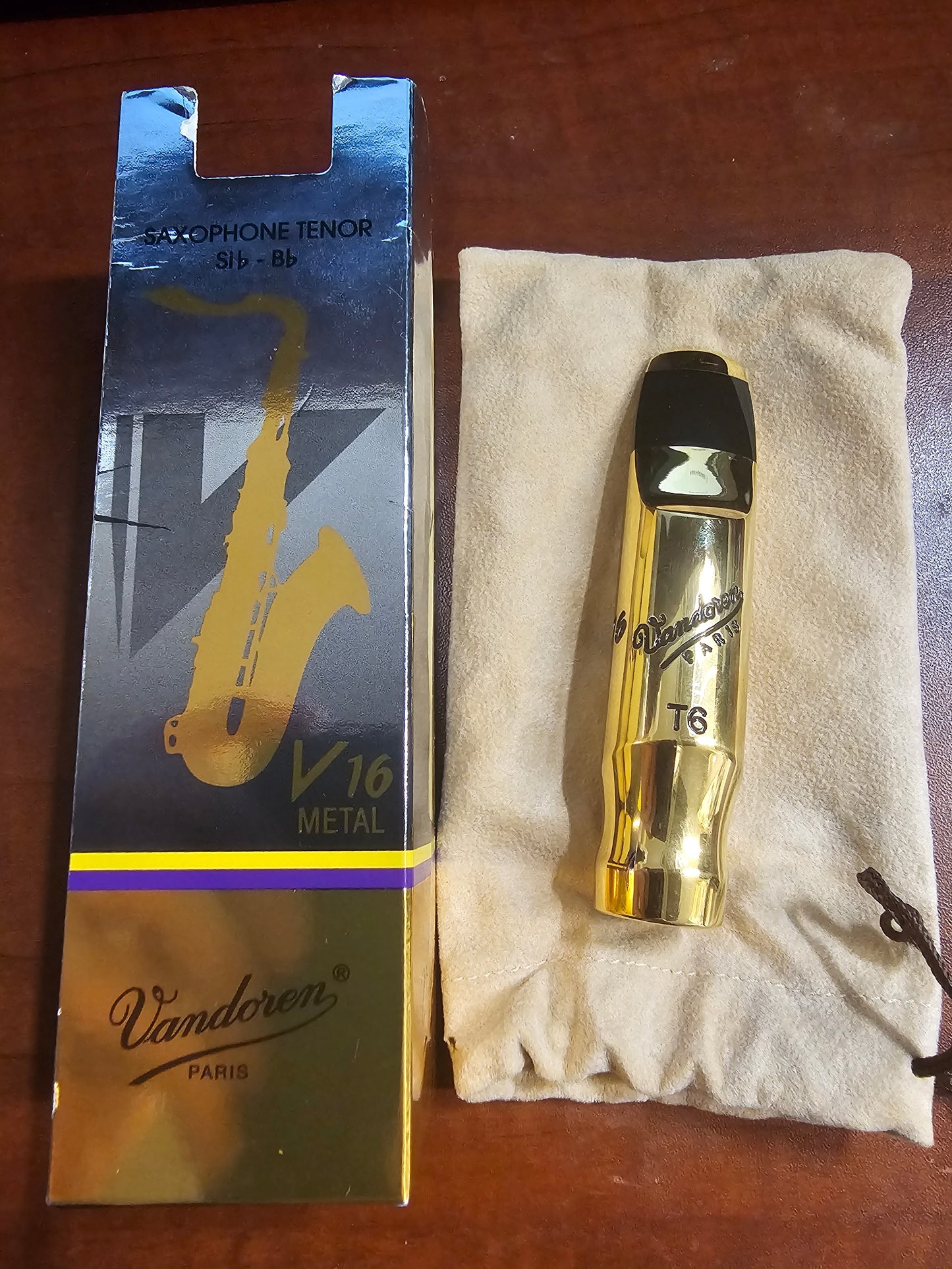 Vandoren V16 Metal Tenor Saxophone Mouthpiece T6 - Large Chamber 40's