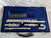 Load image into Gallery viewer, Emerson 1 Series Flute 1EFCT with Curved and Straight head joint
