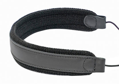 BG France Padded Leather Clarinet Strap with Elastic Cord & 2 Connectors - C23E