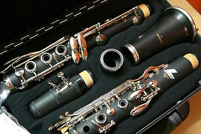 Leblanc Bb Clarinet 7242