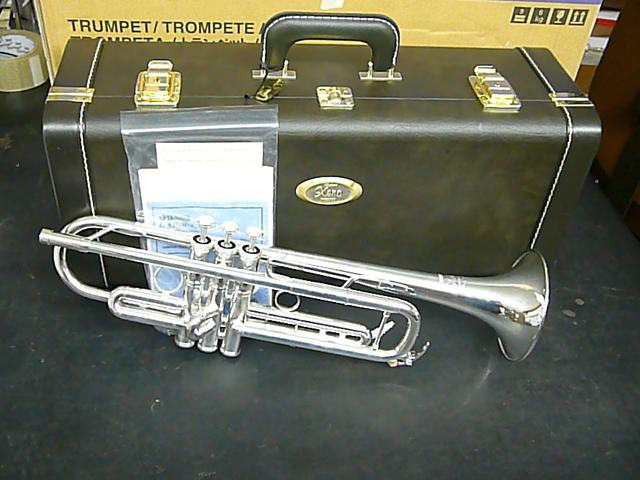 Yamaha Bb Trumpet Xeno YTR-8335RGS